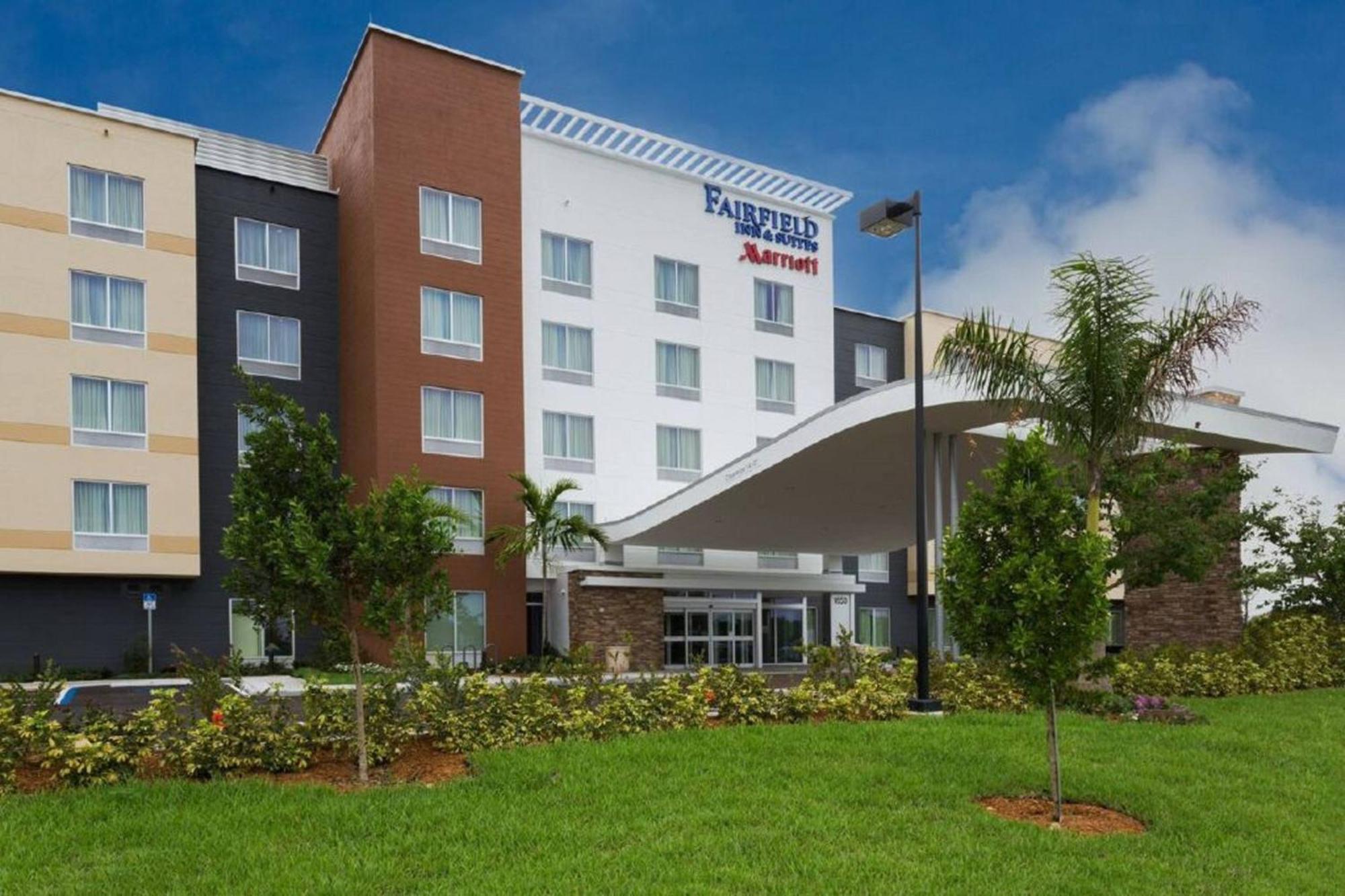 Fairfield Inn & Suites By Marriott Fort Lauderdale Pembroke Pines Ngoại thất bức ảnh